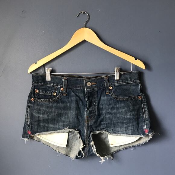 Levi's Pants - Levi’s Dark Wash Cutoff Denim Shorts | Low Rise Frayed Hot Shorts | W29